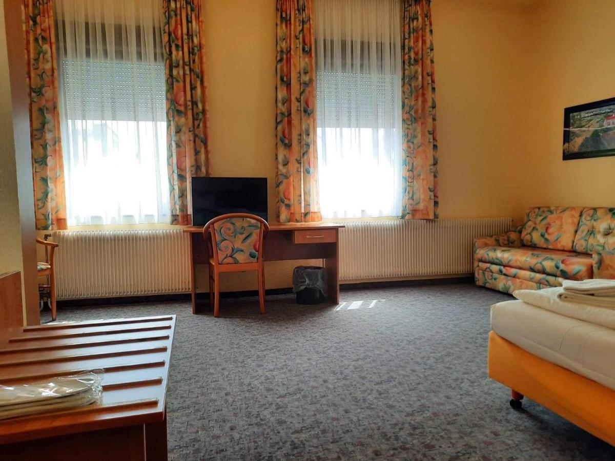 Traube Hotel Oeffingen Fellbach Luaran gambar